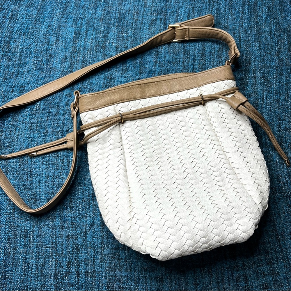 Deux Lux Braided Leather Bucket Hobo Bag in White Tan Crossbody Purse